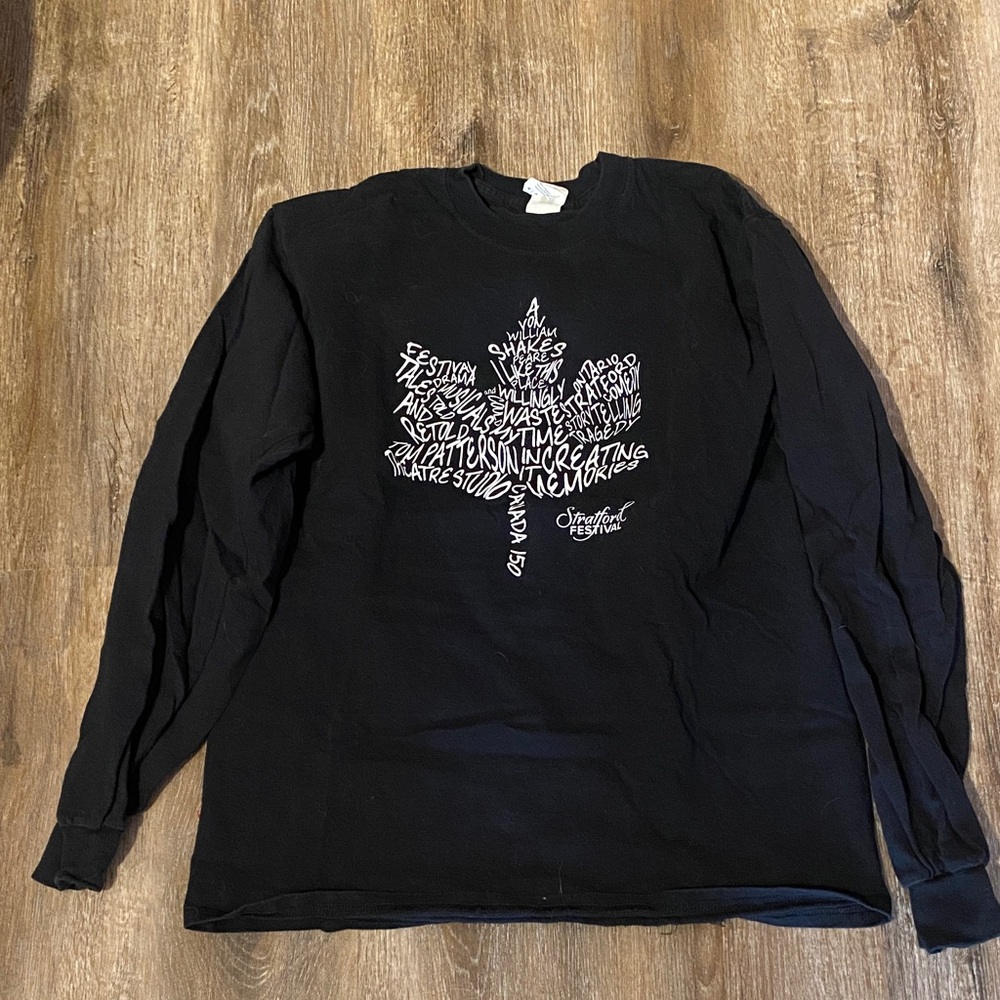 Stratford Festival 2017 souvenir long sleeve tee